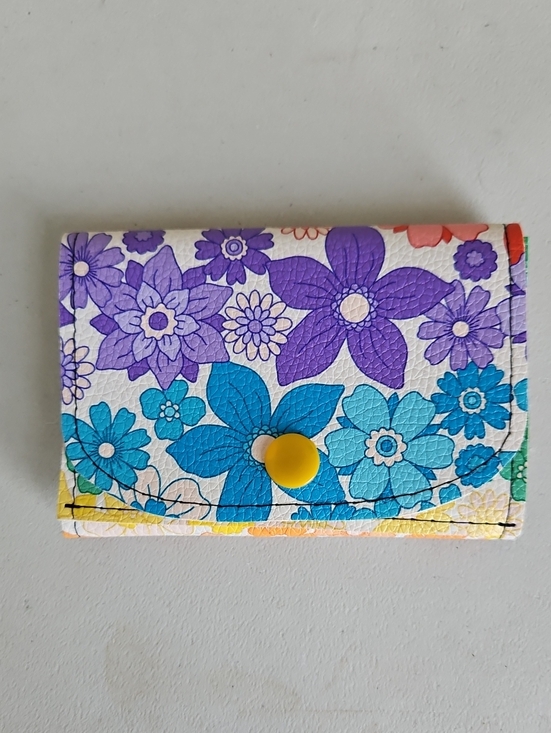 Handmade Handbags - Floral Print Folding Wallet with Yellow Snap
